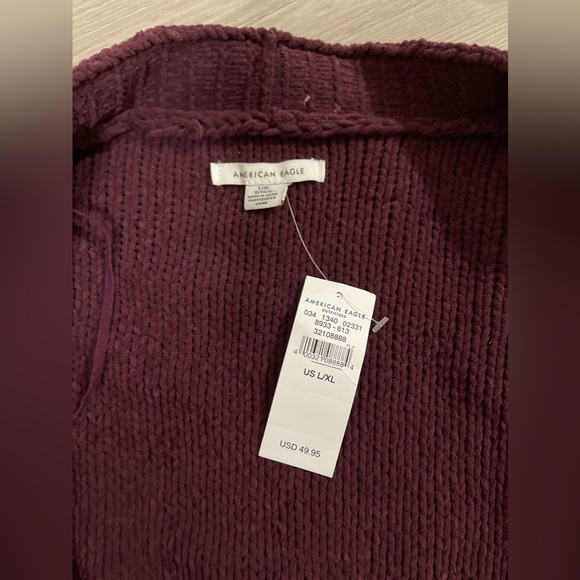 American Eagle Maroon Cardigan - Picture 3 of 3